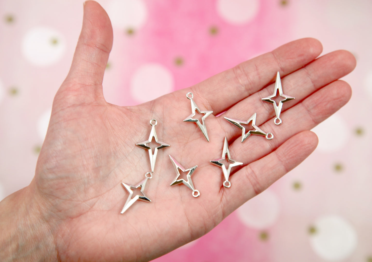 Four Pointed Star Charms - 20 pieces - Silver Color - 27mm Shining Stars Pendants Alloy Metal Charms