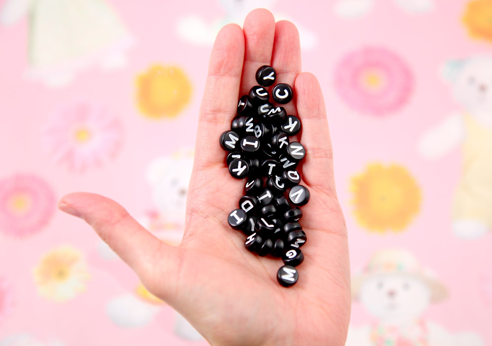 Alphabet Silicone Beads 10mm – Nimalevinti